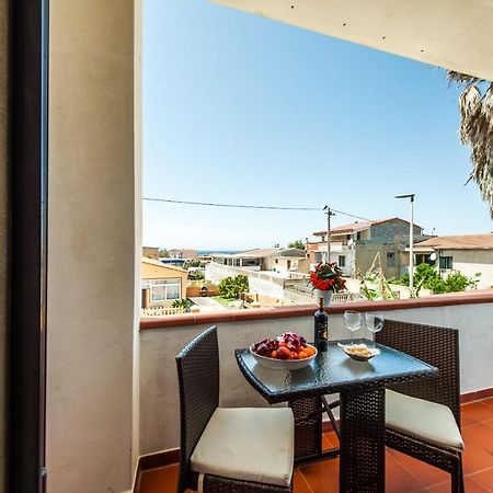 La Casa Di Mannazzotta 1 Bed & Breakfast Castelsardo Bagian luar foto