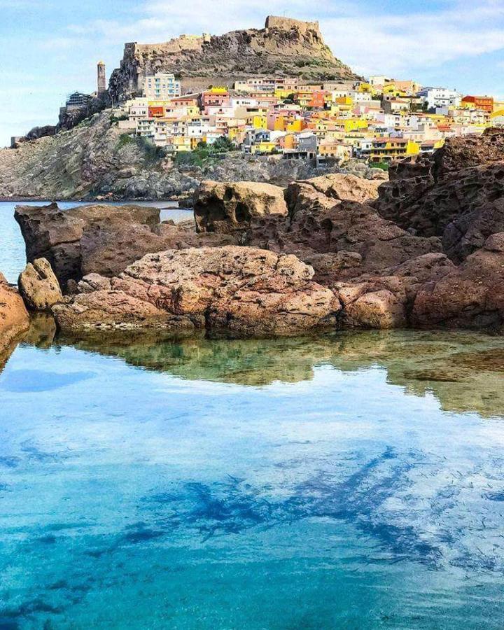 La Casa Di Mannazzotta 1 Bed & Breakfast Castelsardo Bagian luar foto