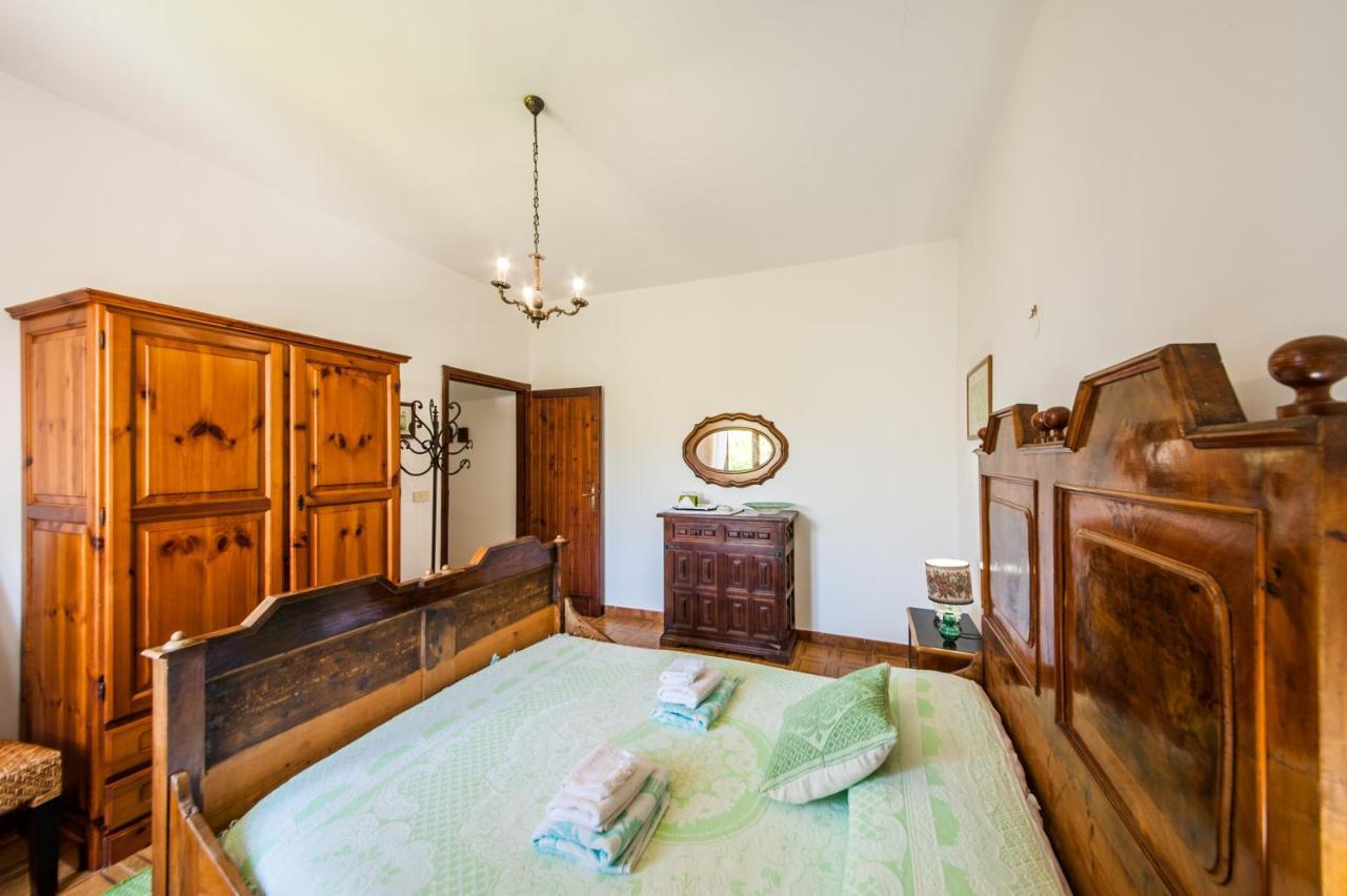 La Casa Di Mannazzotta 1 Bed & Breakfast Castelsardo Bagian luar foto